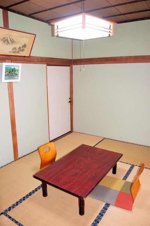 Ryokan Tsuruya Intaku Yufu Zimmer foto